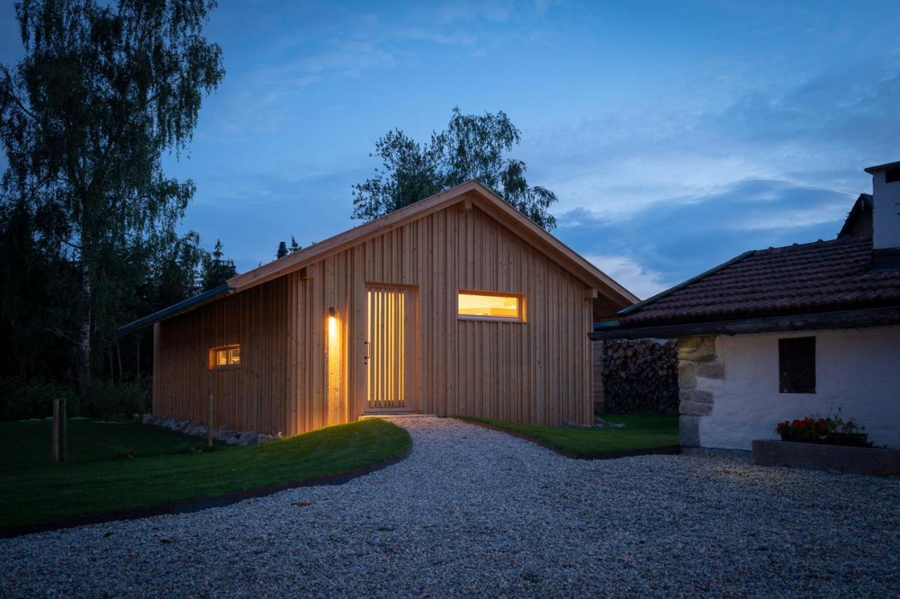 Forstgut - Premium Waldchalets Und Lodge Suiten Regen Exterior photo