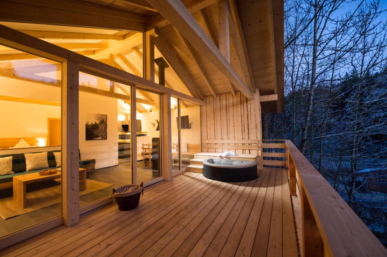 Forstgut - Premium Waldchalets Und Lodge Suiten Regen Exterior photo
