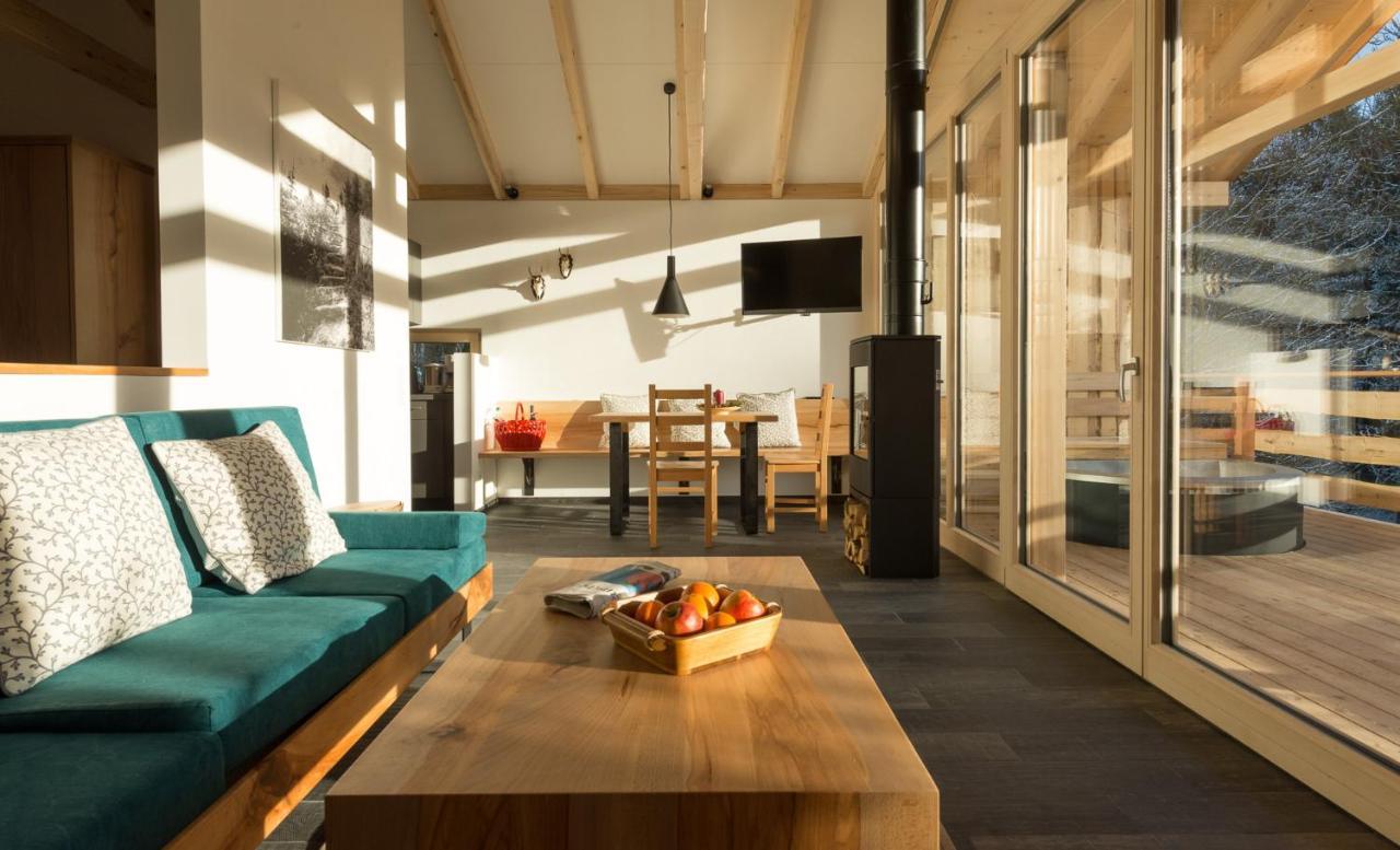 Forstgut - Premium Waldchalets Und Lodge Suiten Regen Exterior photo