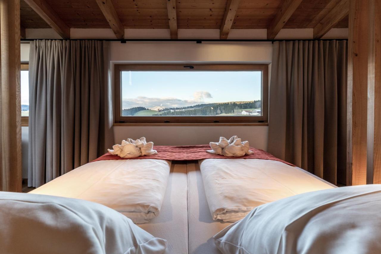 Forstgut - Premium Waldchalets Und Lodge Suiten Regen Exterior photo